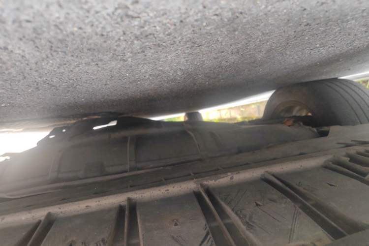 Used Ford Mondeo 2011 2.0L GTDi 200 Fashion Edition Chassis Front