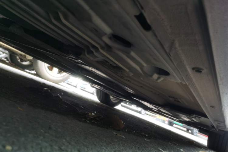 Used Ford Mondeo 2011 2.0L GTDi 200 Luxury Edition Chassis Rear Right