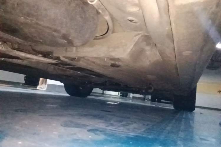 Used Ford Mondeo 2011 2.3L Luxury Model Chassis Rear Right
