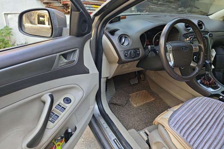 Used Ford Mondeo 2011 2.3L Fashion Edition Driver Seat