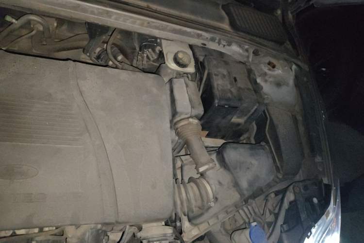 Used Ford Mondeo 2011 2.3L Fashion Edition Engine Bay Left