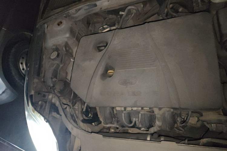 Used Ford Mondeo 2011 2.3L Fashion Edition Engine Bay Right