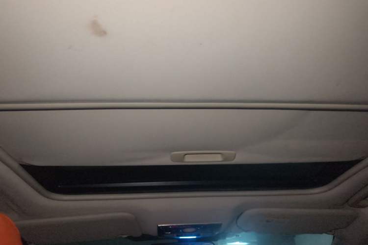 Used Ford Mondeo 2011 2.0L GTDi 200 Fashion Edition Headliner