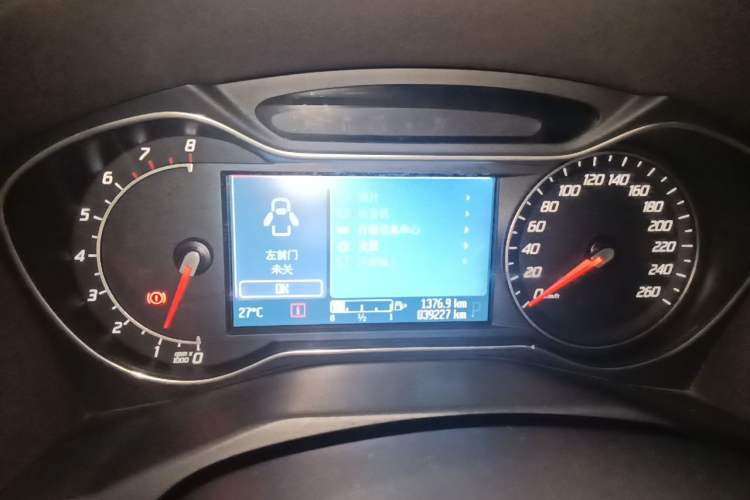 Used Ford Mondeo 2011 2.3L Luxury Model Instrument Cluster