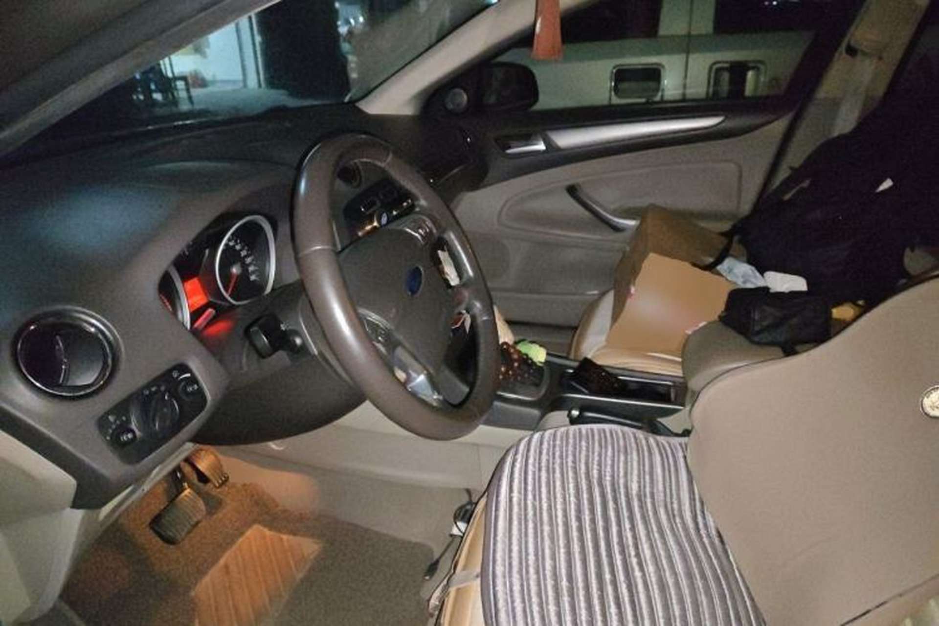 Used Ford Mondeo 2011 2.3L Fashion Edition Left Front Seat