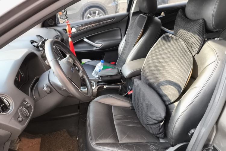 Used Ford Mondeo 2011 2.0L GTDi 200 Luxury Edition Left Front Seat