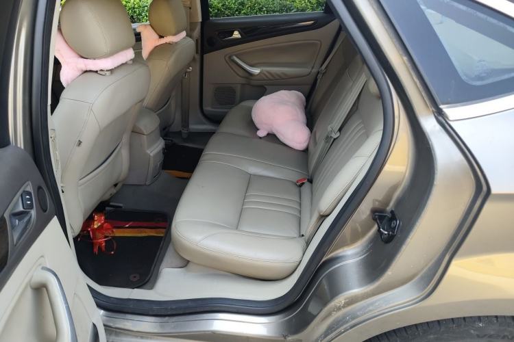 Used Ford Mondeo 2011 2.0L GTDi 200 Luxury Edition Left Rear Seat