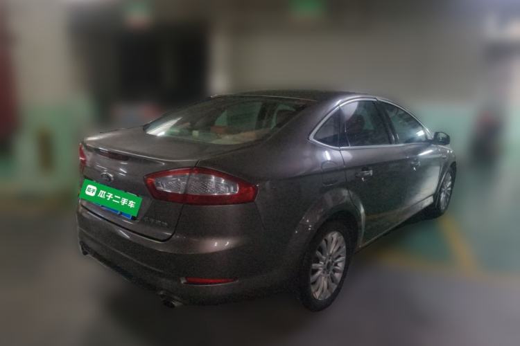 Used Ford Mondeo 2011 2.0L GTDi 200 Fashion Edition Rear Right 45 Deg