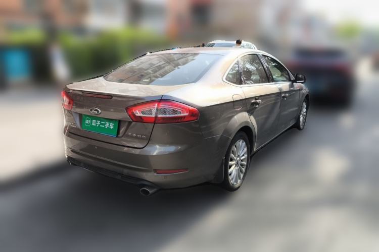 Used Ford Mondeo 2011 2.0L GTDi 200 Luxury Edition Rear Right 45 Deg