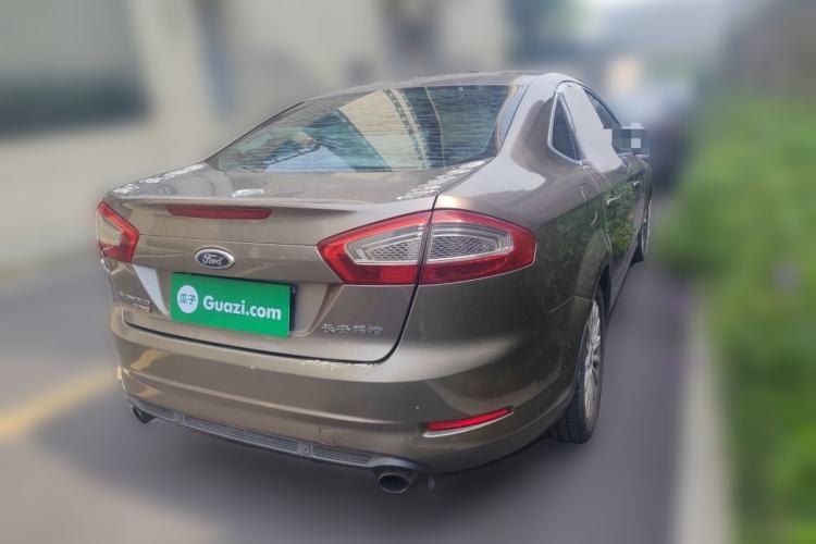 Used Ford Mondeo 2011 2.0L GTDi 200 Fashion Edition Rear Right 45 Deg
