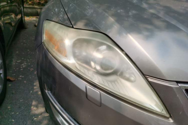 Used Ford Mondeo 2011 2.0L GTDi 200 Luxury Edition Right Front Headlight