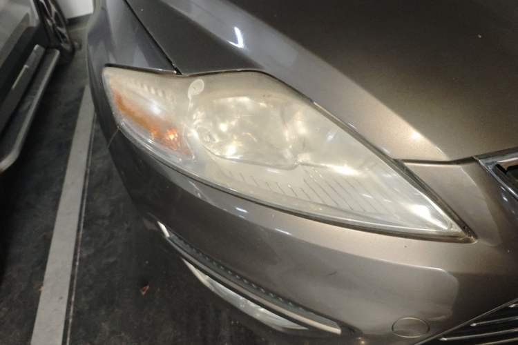 Used Ford Mondeo 2011 2.3L Fashion Edition Right Front Headlight