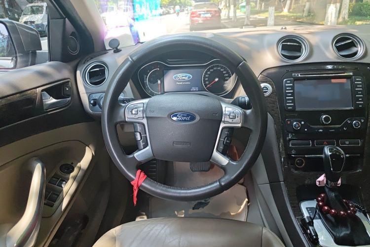 Used Ford Mondeo 2011 2.3L Luxury Model Steering Wheel