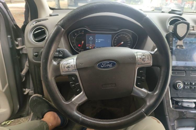 Used Ford Mondeo 2011 2.0L GTDi 200 Luxury Edition Steering Wheel