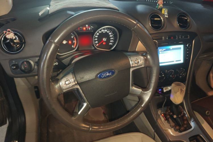 Used Ford Mondeo 2011 2.3L Fashion Edition Steering Wheel