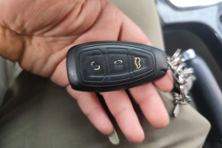 Used Ford Mondeo 2011 2.0L GTDi 200 Luxury Edition Vehicle Key