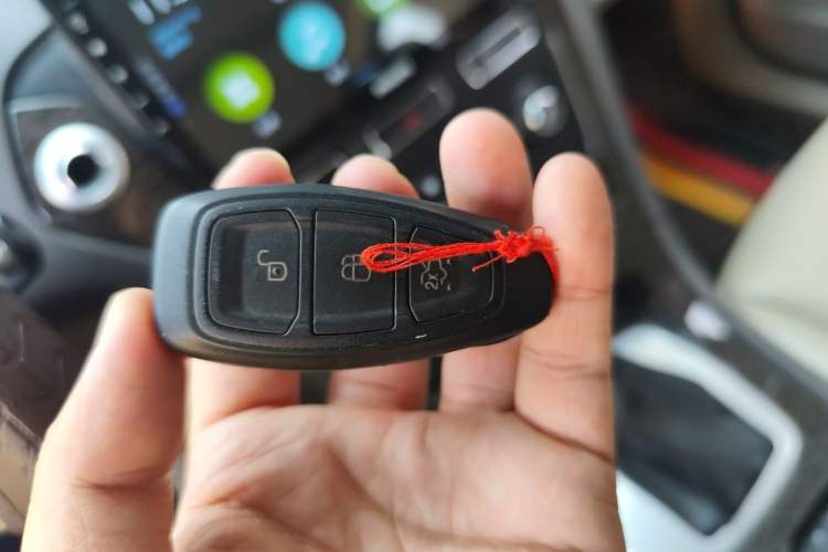 Used Ford Mondeo 2011 2.0L GTDi 200 Luxury Edition Vehicle Key