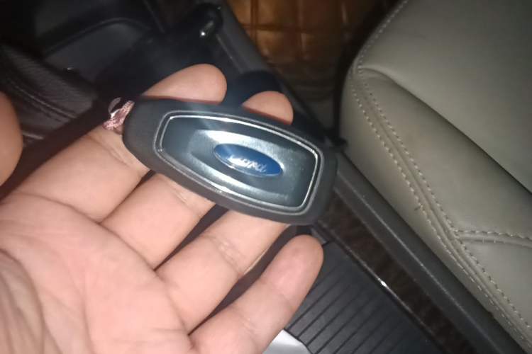 Used Ford Mondeo 2011 2.3L Luxury Model Vehicle Key