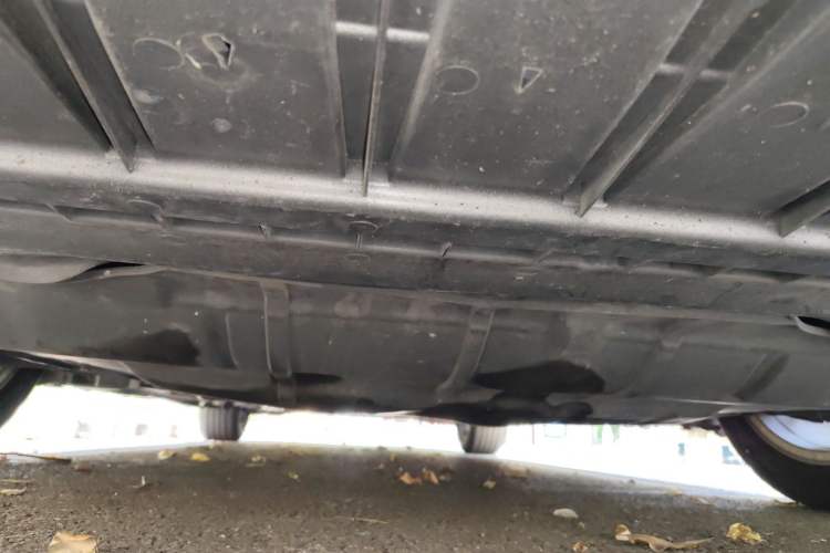 Used Ford Mondeo 2011 2.0L GTDi240 Luxury Sport Navigation Edition Chassis Front