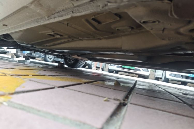 Used Ford Mondeo 2011 2.3L Fashion Edition Chassis Front Right