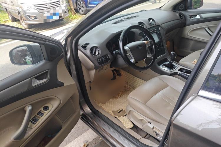Used Ford Mondeo 2011 2.3L Fashion Edition Driver Seat