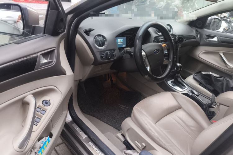 Used Ford Mondeo 2011 2.0L GTDi 200 Fashion Edition Driver Seat