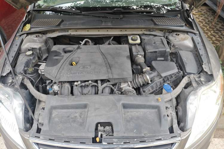 Used Ford Mondeo 2011 2.3L Fashion Edition Engine Bay