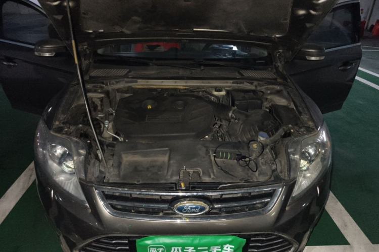 Used Ford Mondeo 2011 2.0L GTDi 200 Luxury Edition Engine Bay