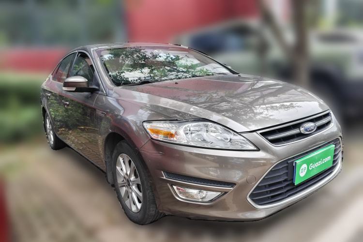 Used Ford Mondeo 2011 2.3L Fashion Edition Front Right 45 Deg