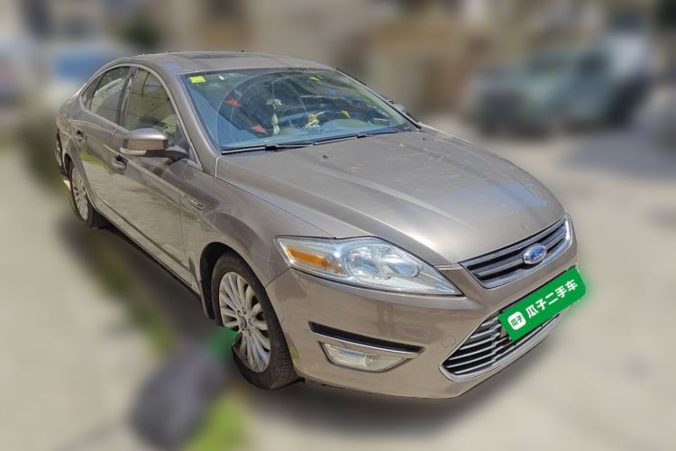 Used Ford Mondeo 2011 2.0L GTDi 200 Fashion Edition Front Right 45 Deg