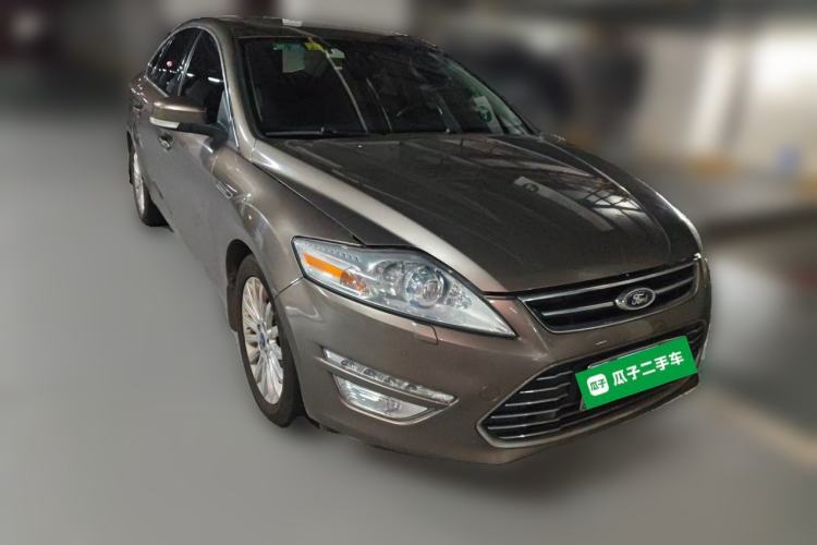 Used Ford Mondeo 2011 2.0L GTDi240 Ultimate Edition Front Right 45 Deg