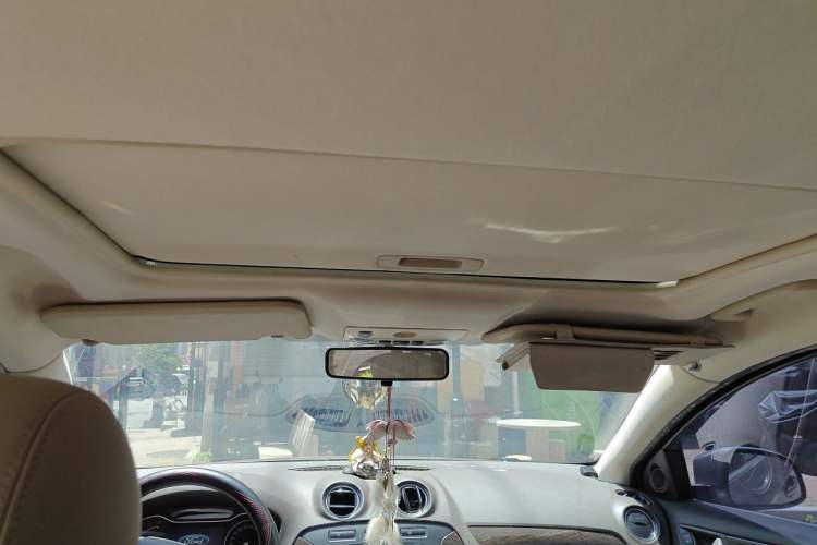 Used Ford Mondeo 2011 2.0L GTDi 200 Fashion Edition Headliner