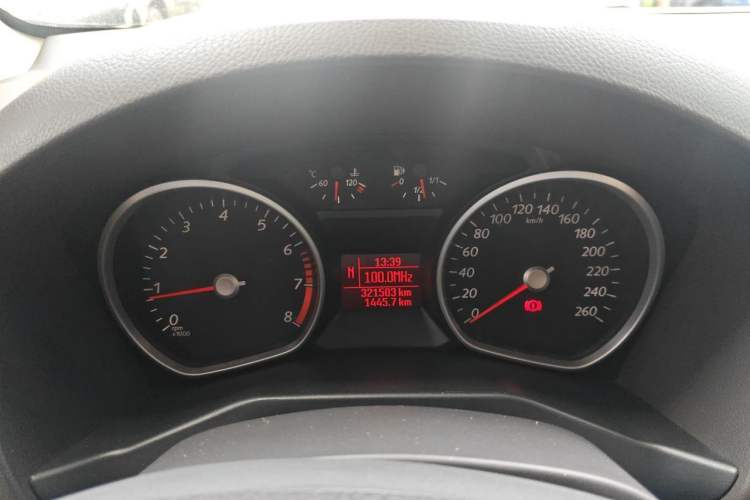 Used Ford Mondeo 2011 2.3L Fashion Edition Instrument Cluster