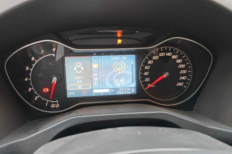 Used Ford Mondeo 2011 2.0L GTDi 200 Luxury Edition Instrument Cluster