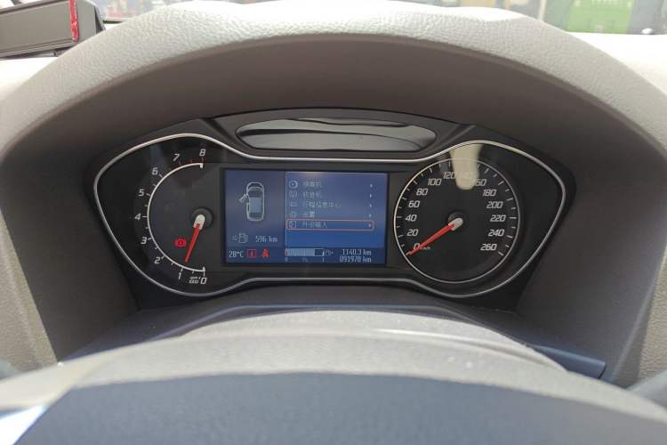 Used Ford Mondeo 2011 2.0L GTDi 200 Fashion Edition Instrument Cluster