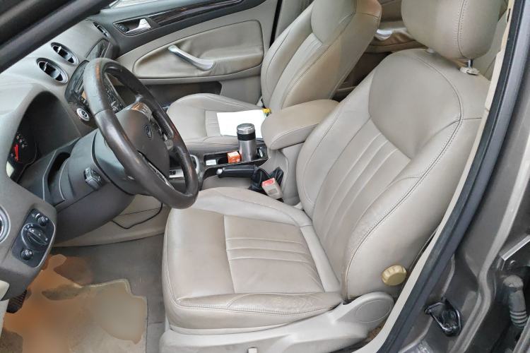 Used Ford Mondeo 2011 2.0L GTDi 200 Luxury Edition Left Front Seat