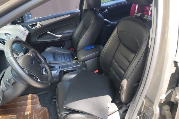 Used Ford Mondeo 2011 2.0L GTDi240 Luxury Sport Navigation Edition Left Front Seat