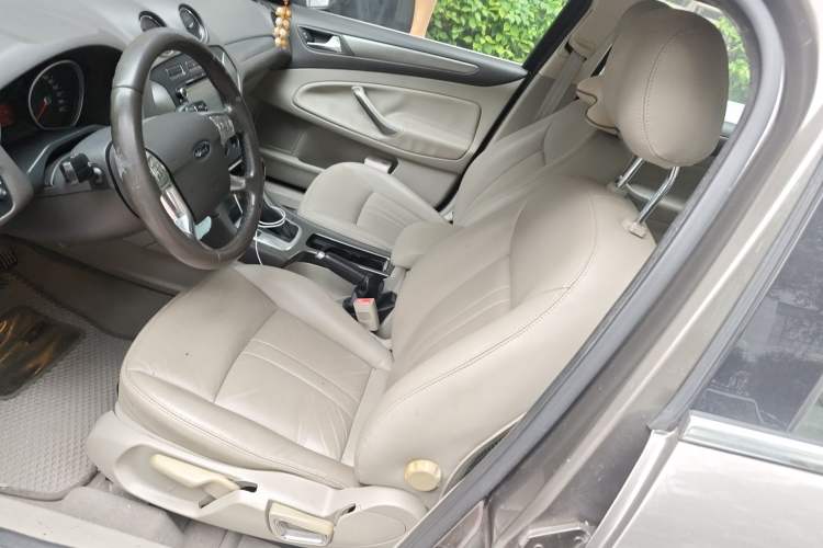 Used Ford Mondeo 2011 2.3L Fashion Edition Left Front Seat