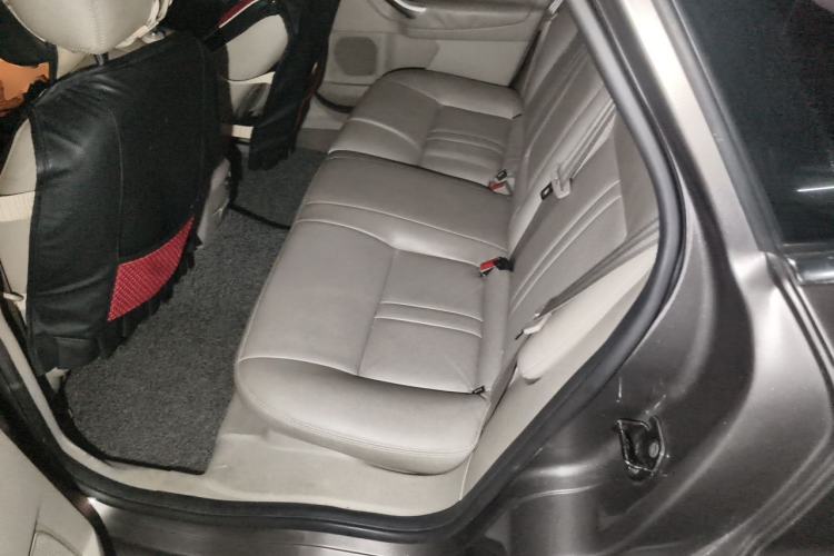 Used Ford Mondeo 2011 2.0L GTDi 200 Fashion Edition Left Rear Seat