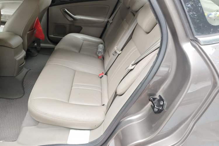 Used Ford Mondeo 2011 2.3L Fashion Edition Left Rear Seat