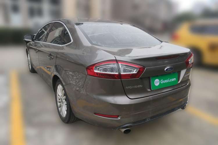 Used Ford Mondeo 2011 2.0L GTDi 200 Fashion Edition Rear Left 45 Deg