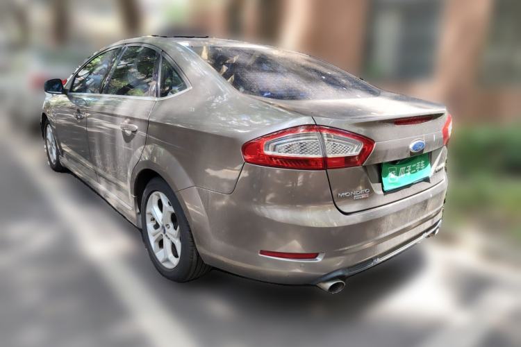 Used Ford Mondeo 2011 2.0L GTDi240 Luxury Sport Navigation Edition Rear Left 45 Deg