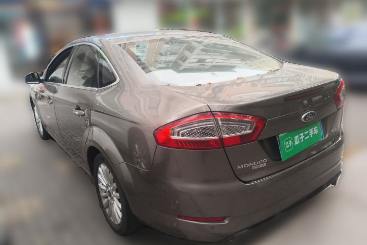 Used Ford Mondeo 2011 2.0L GTDi 200 Fashion Edition Rear Left 45 Deg