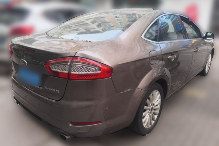 Used Ford Mondeo 2011 2.0L GTDi 200 Fashion Edition Rear Right 45 Deg