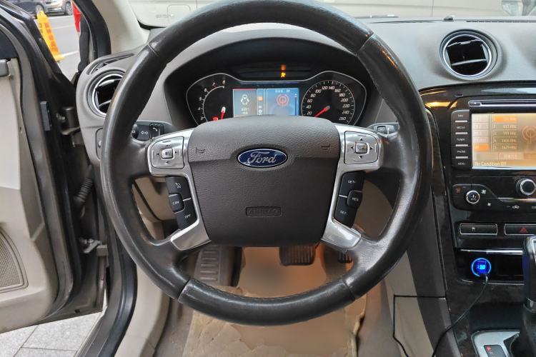 Used Ford Mondeo 2011 2.0L GTDi 200 Luxury Edition Steering Wheel