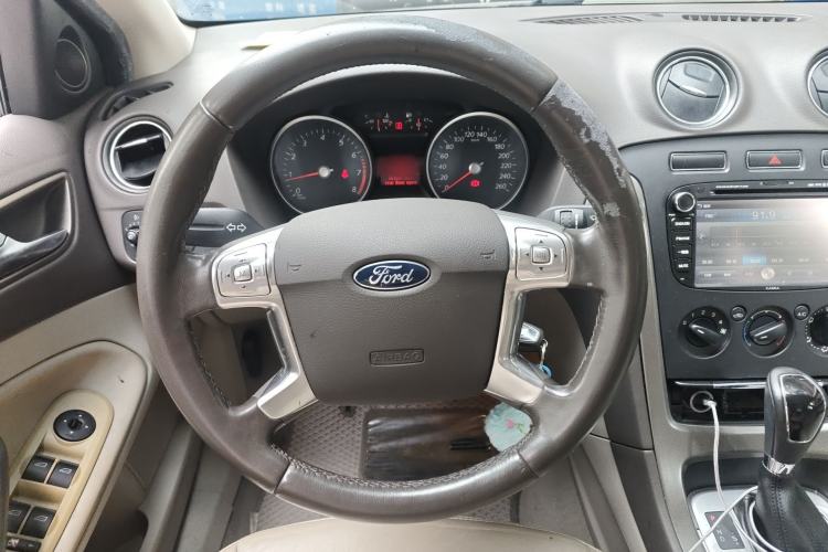 Used Ford Mondeo 2011 2.3L Fashion Edition Steering Wheel