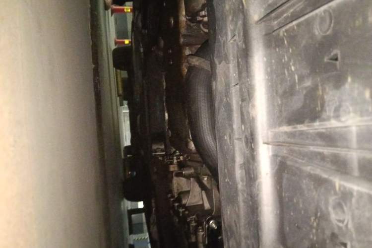Used Ford Mondeo 2011 2.0L GTDi 200 Fashion Edition Chassis Front