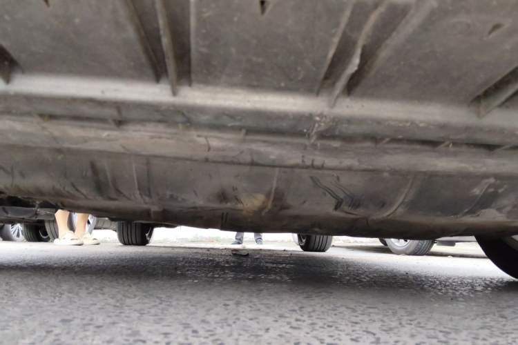 Used Ford Mondeo 2011 2.0L GTDi240 Ultimate Edition Chassis Front