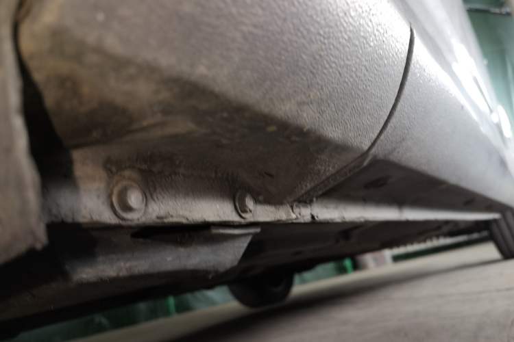 Used Ford Mondeo 2011 2.0L GTDi 200 Fashion Edition Chassis Front Left