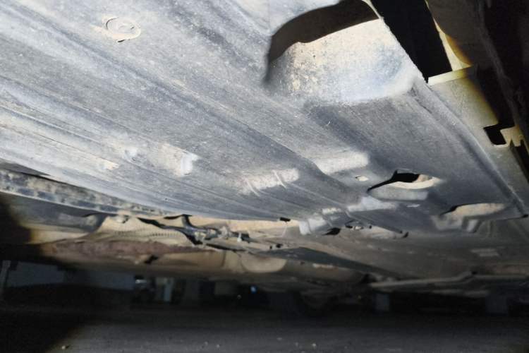 Used Ford Mondeo 2011 2.0L GTDi 200 Fashion Edition Chassis Front Right